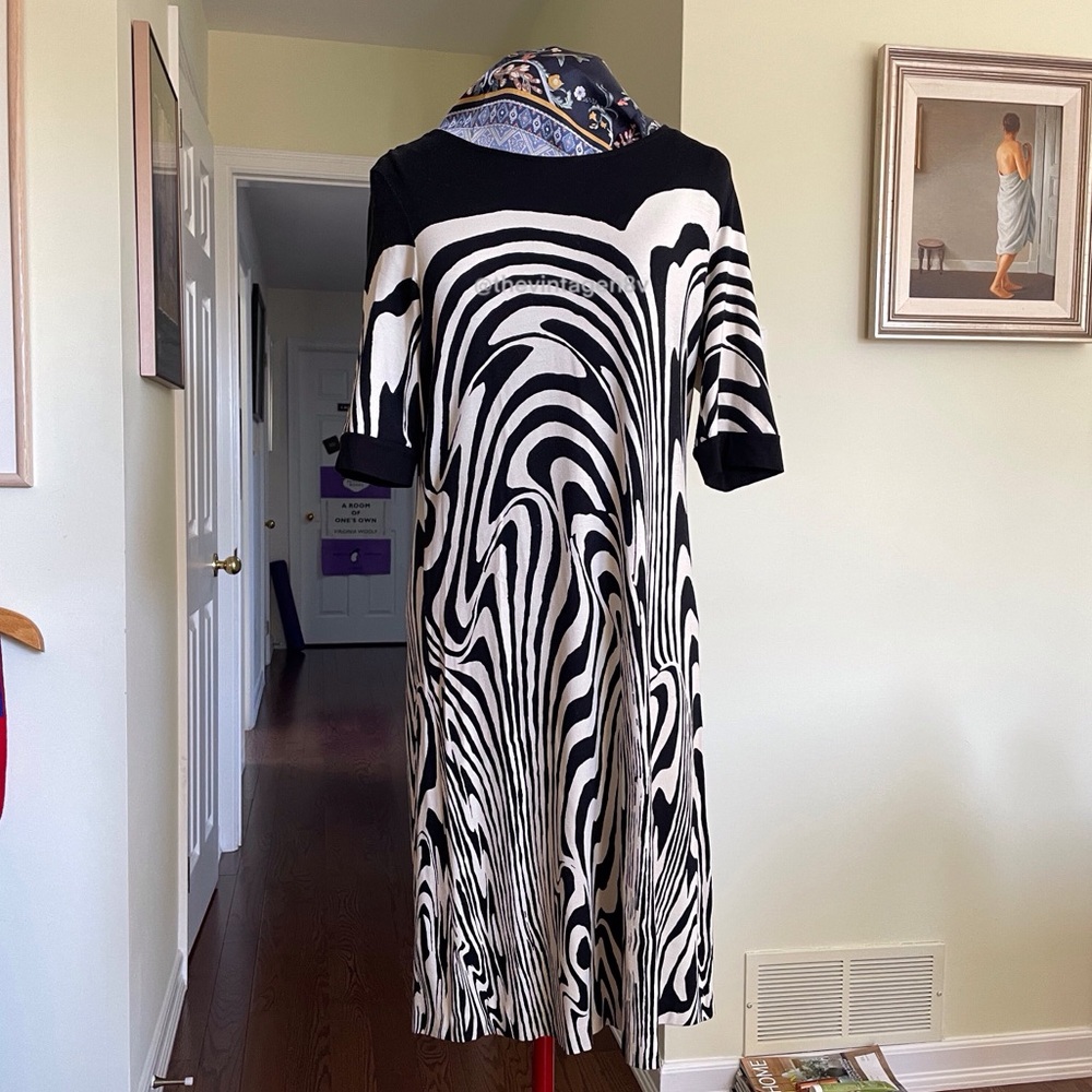 Black and white patterned Hobbs London dress